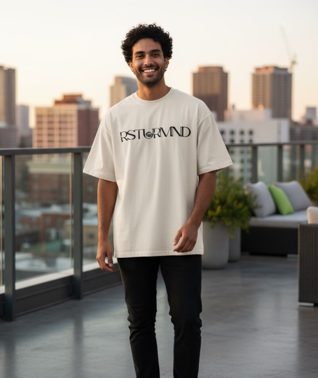RESET YOUR MIND™ Signature Tee – The Luxury Statement of a New Era